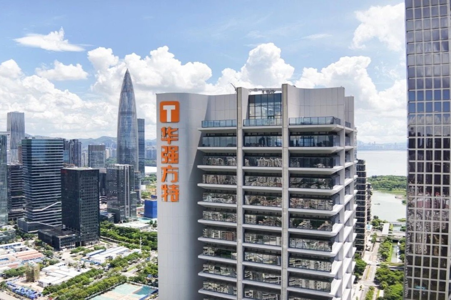 乘势而立跃启新章 XPJ官网方特大厦正式启用